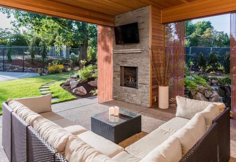 Tv Hanging Service in Conroe, TX